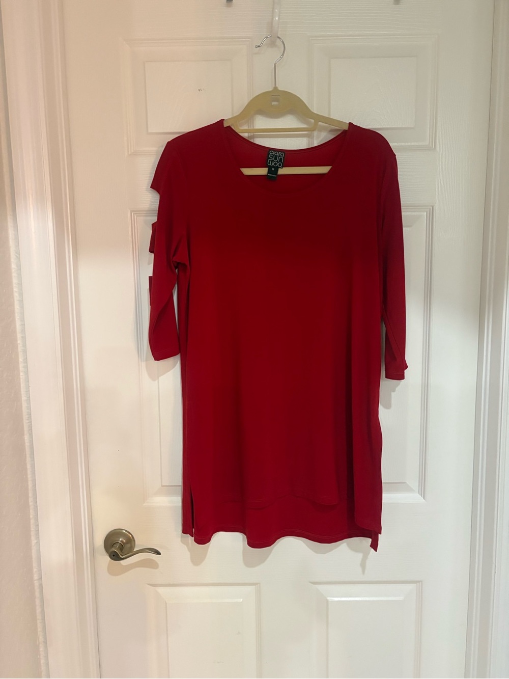 Clara Sun Woo  Red 3/4 Cutout Sleeve Tunic Top — Medium